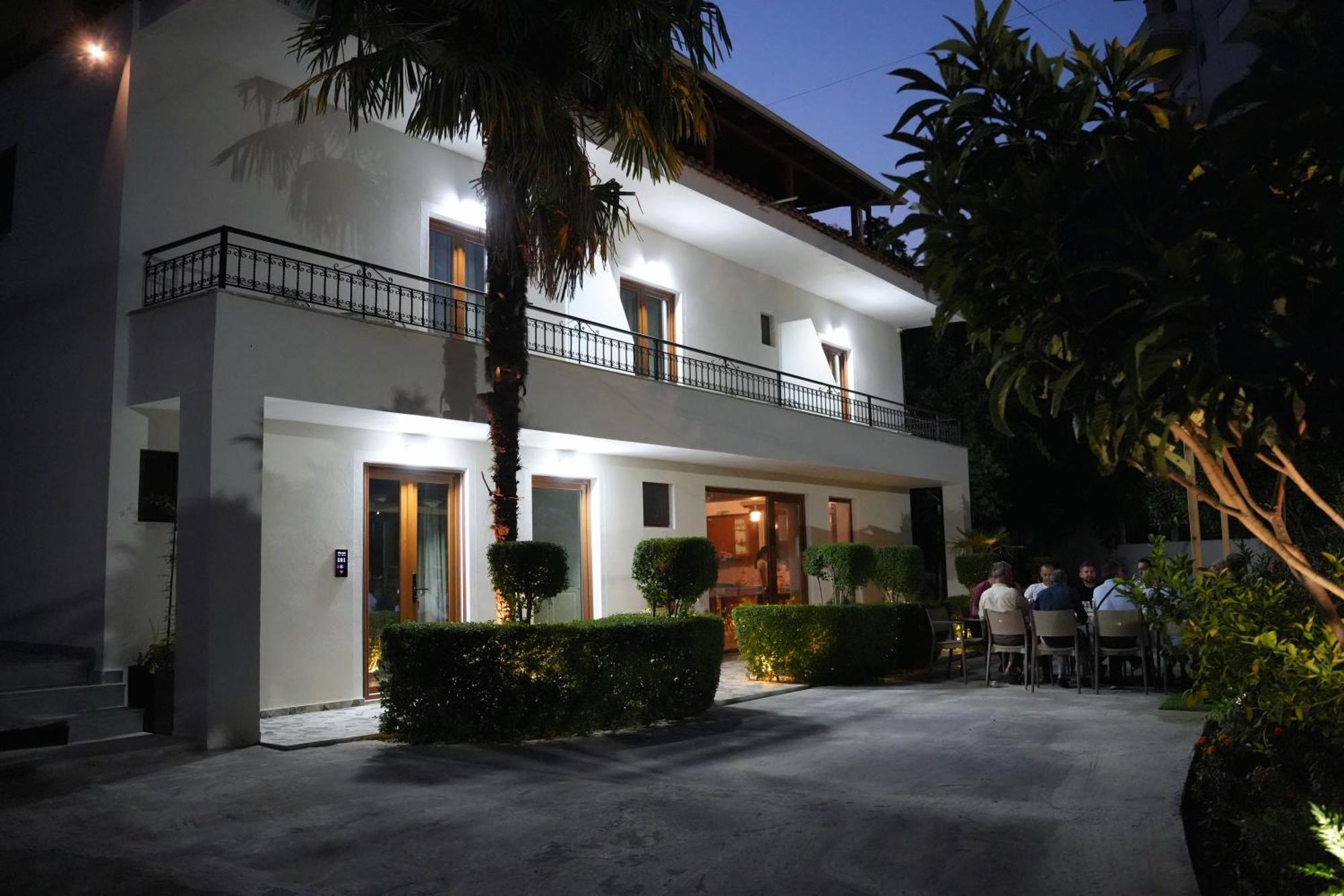 Villa Qeli Gjirokastër Eksteriør bilde